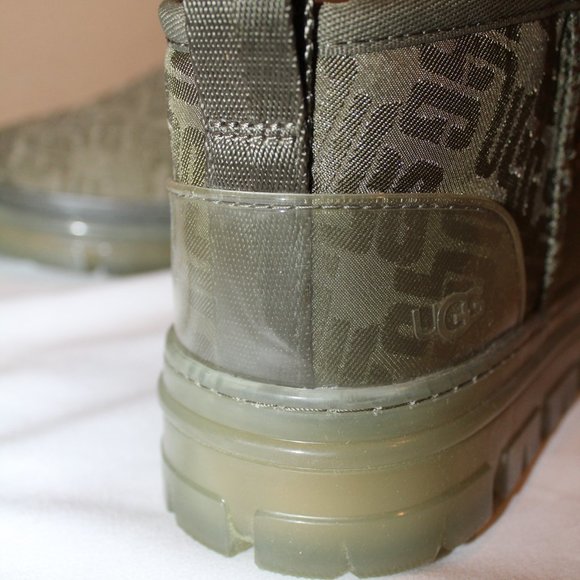 NIB UGG ULTRA MINI LOGO GREEN WOMEN'S ANKLE BOOTIE BOOTS‎ - Picture 7 of 8
